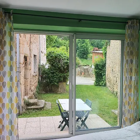 L'acacia Holiday home Le Crestet